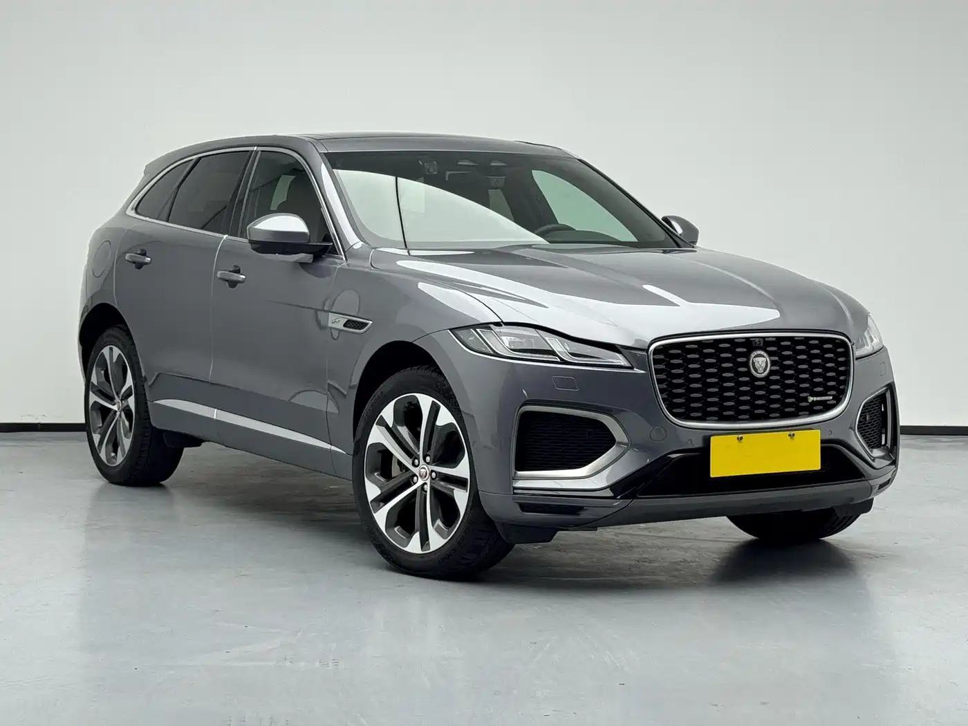 Jaguar F-PACE 2022 2022 Model P340 R-Dynamic SE