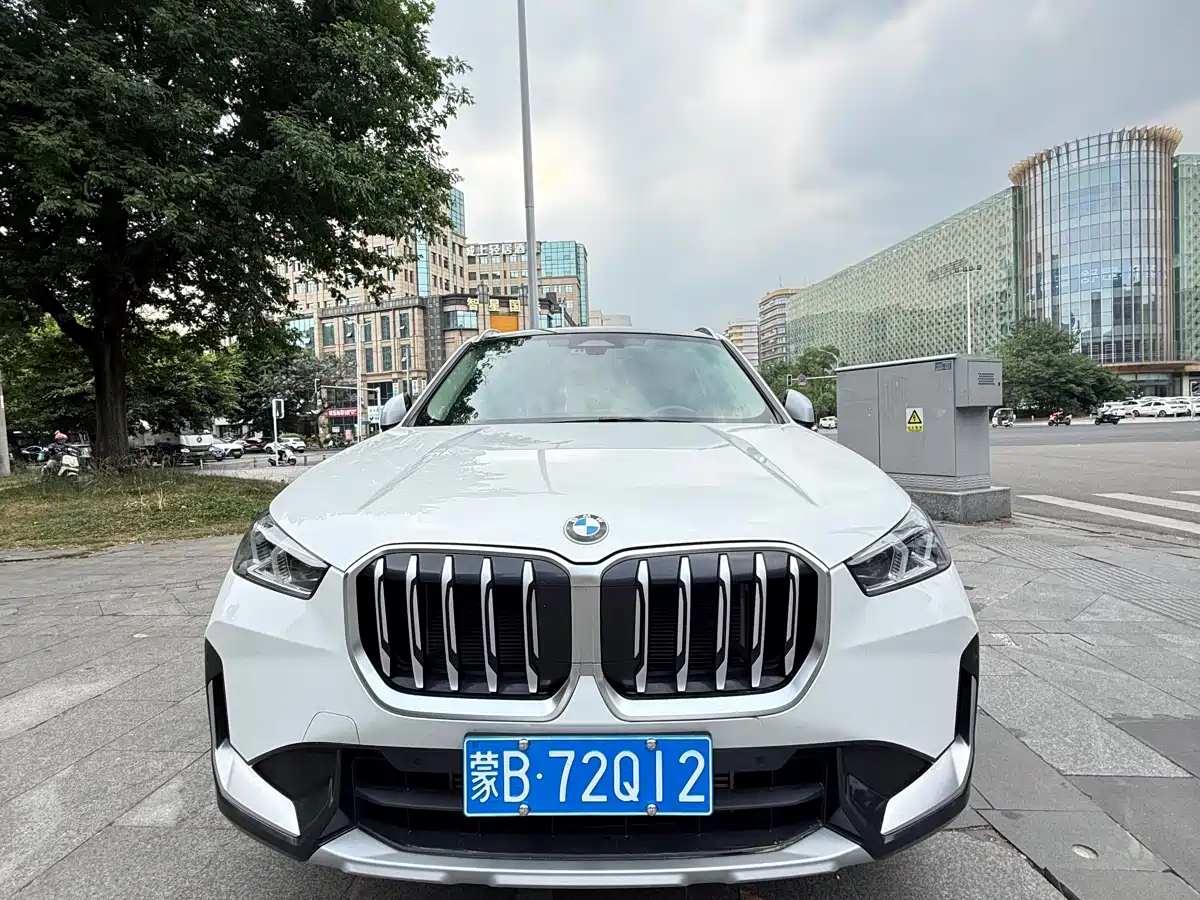 BMW X1 2023 sDrive20Li X Design Package фото 2