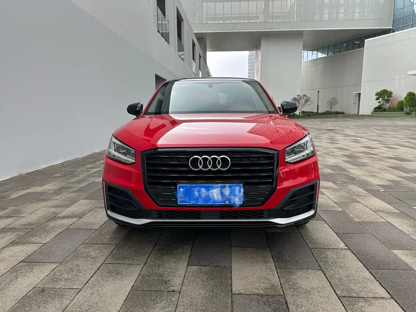 AUDI Q2L
