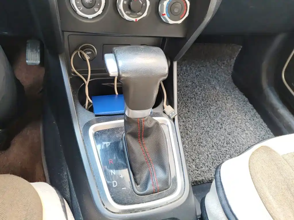 Zhonghua V3 2017 2016 1.5L Automatic Comfort