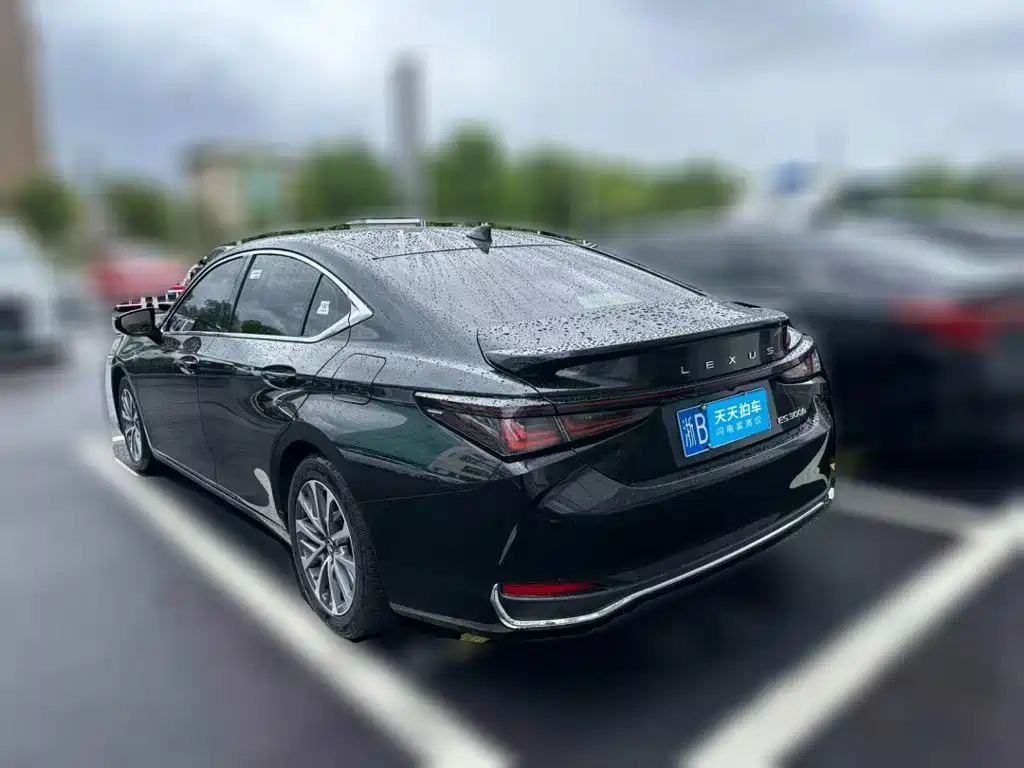 Lexus ES, миниатюра 11