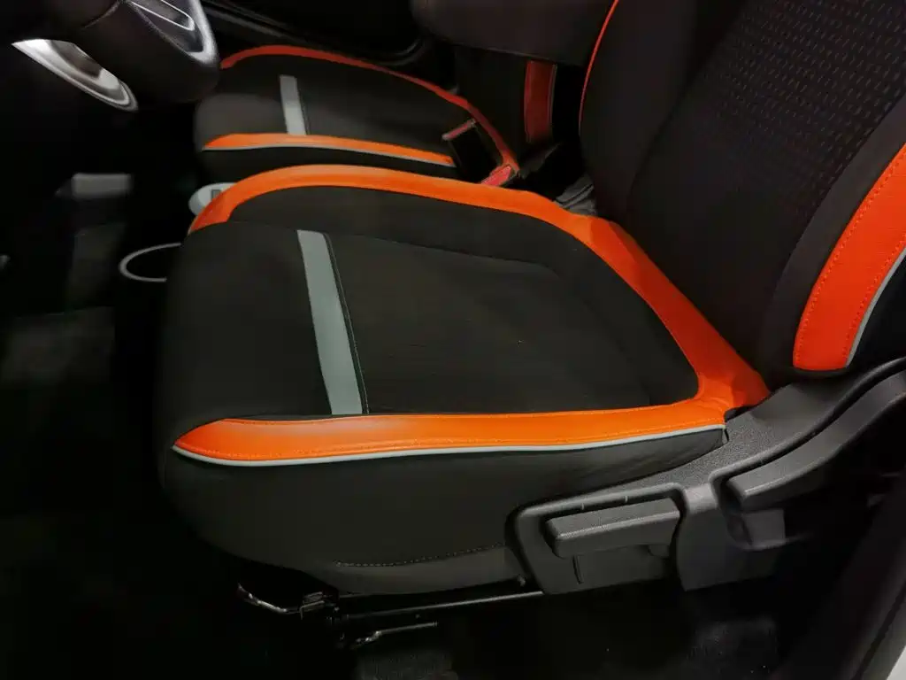 Ora Black Cat 2022 2022 351km Comfort (NMC)