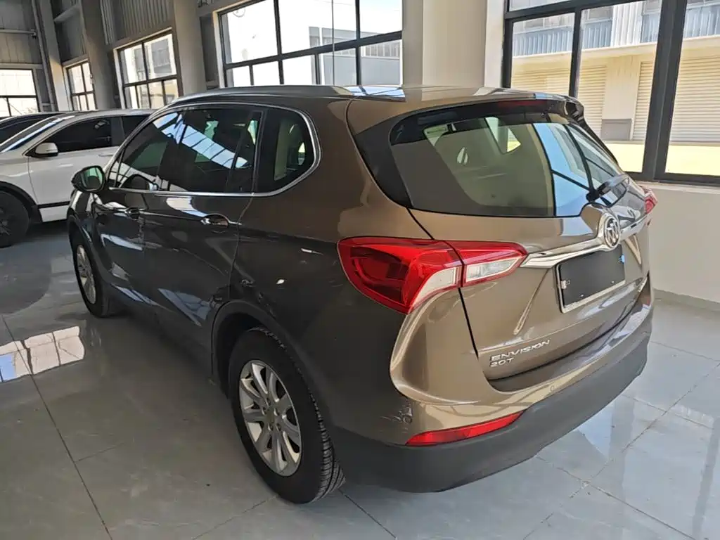 Фото 5 - Buick Envision Plus