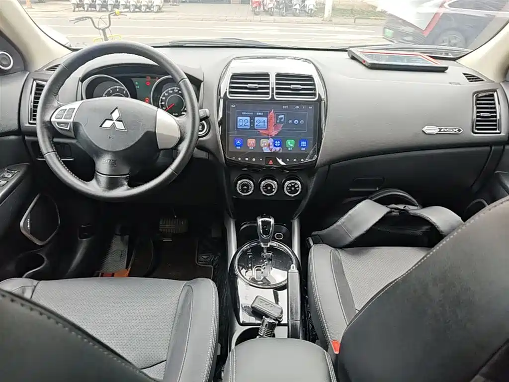 Mitsubishi ASX 2018 2.0L CVT 2WD Premium фото 10