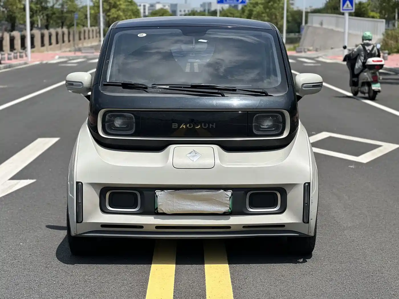 Baojun KiWi EV 2022 2021 Artist LFP