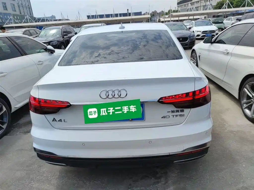 Audi A4L 2020 40 TFSI Fashion Dynamic Edition фото 6