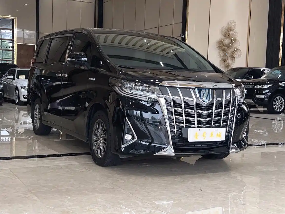 Toyota Alphard 2021 Hybrid 2.5L Luxury фото 3