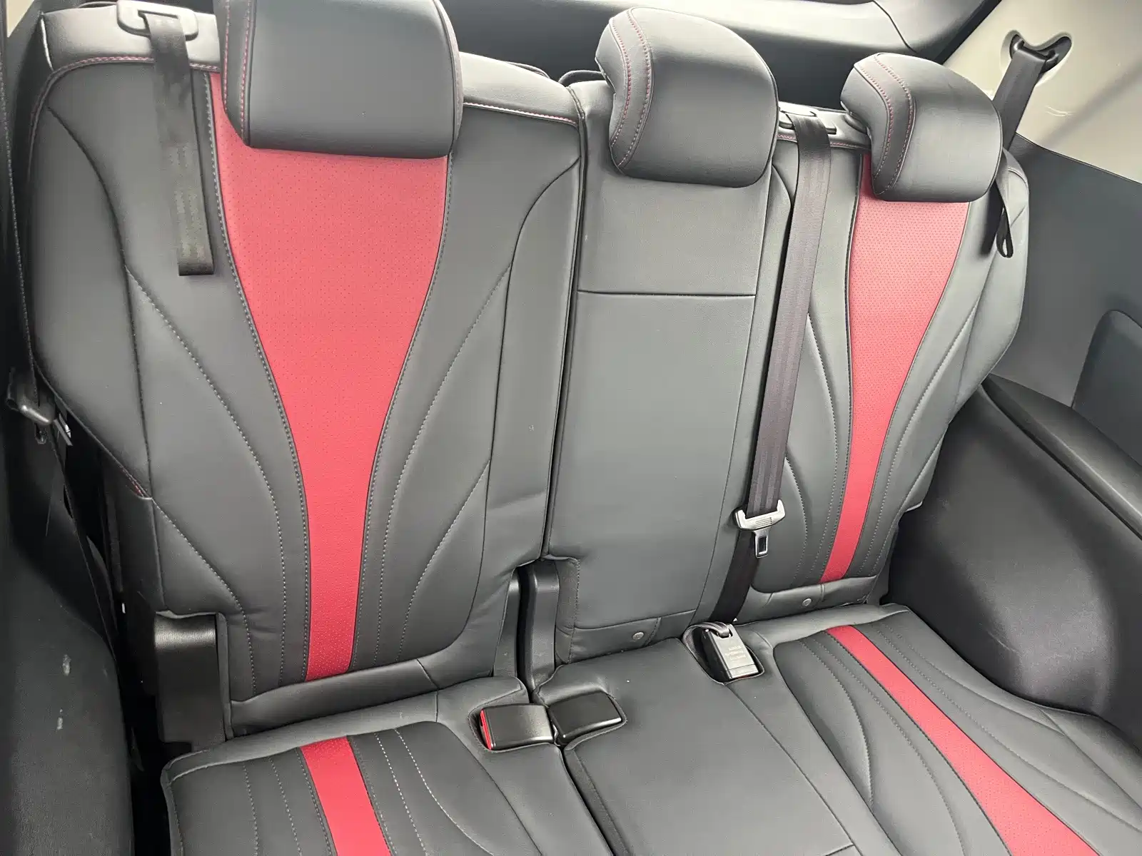 Photo 23 - Maxus Maxus G50
