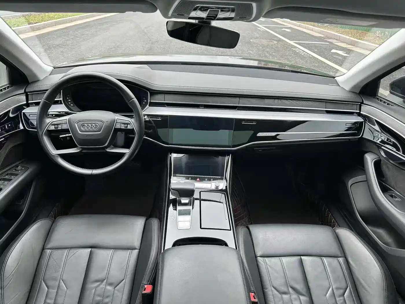 Audi A8 2019 A8L 50 TFSI quattro Comfort фото 5