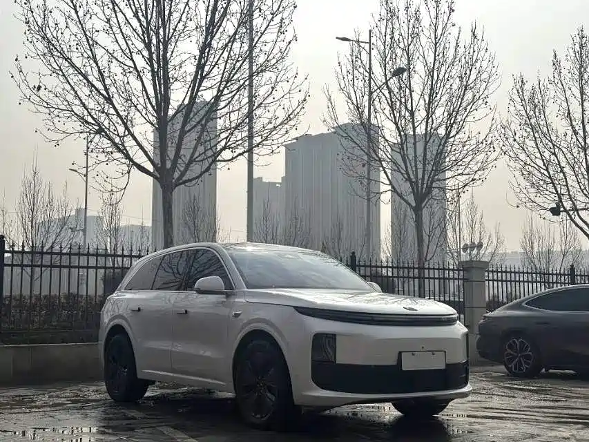 Li Auto IDEAL L6