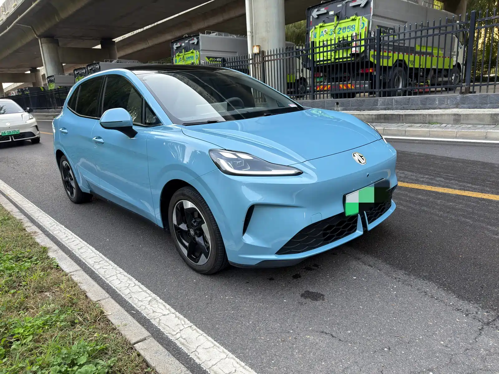 Фото 2 - MG MG4 EV