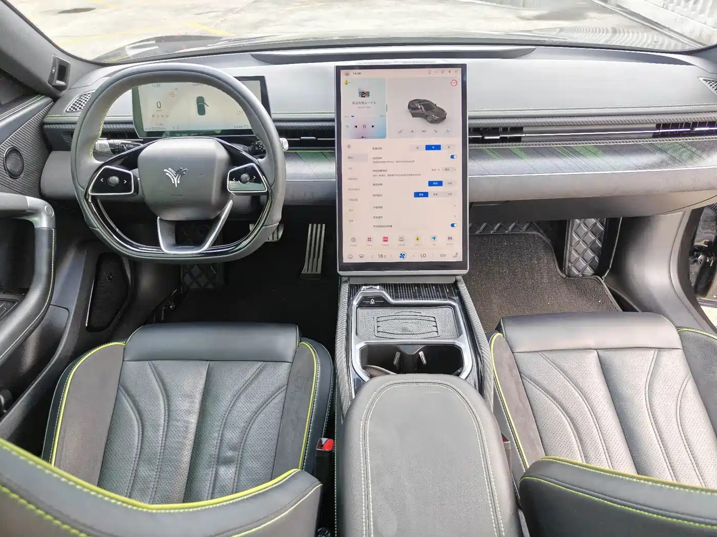 Nezha Auto Nezha GT 2025 2023 Model 560