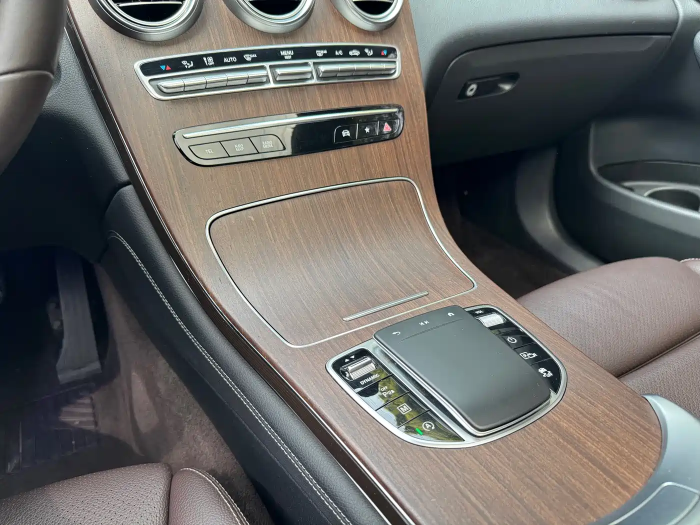 Mercedes-Benz GLC 2021 GLC 300 L 4MATIC Sporty фото 12