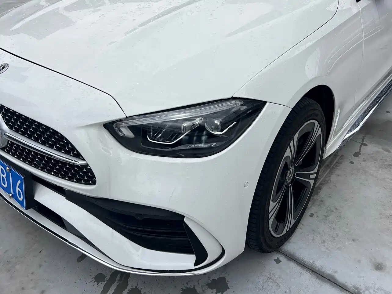 MERCEDES-BENZ C CLASS