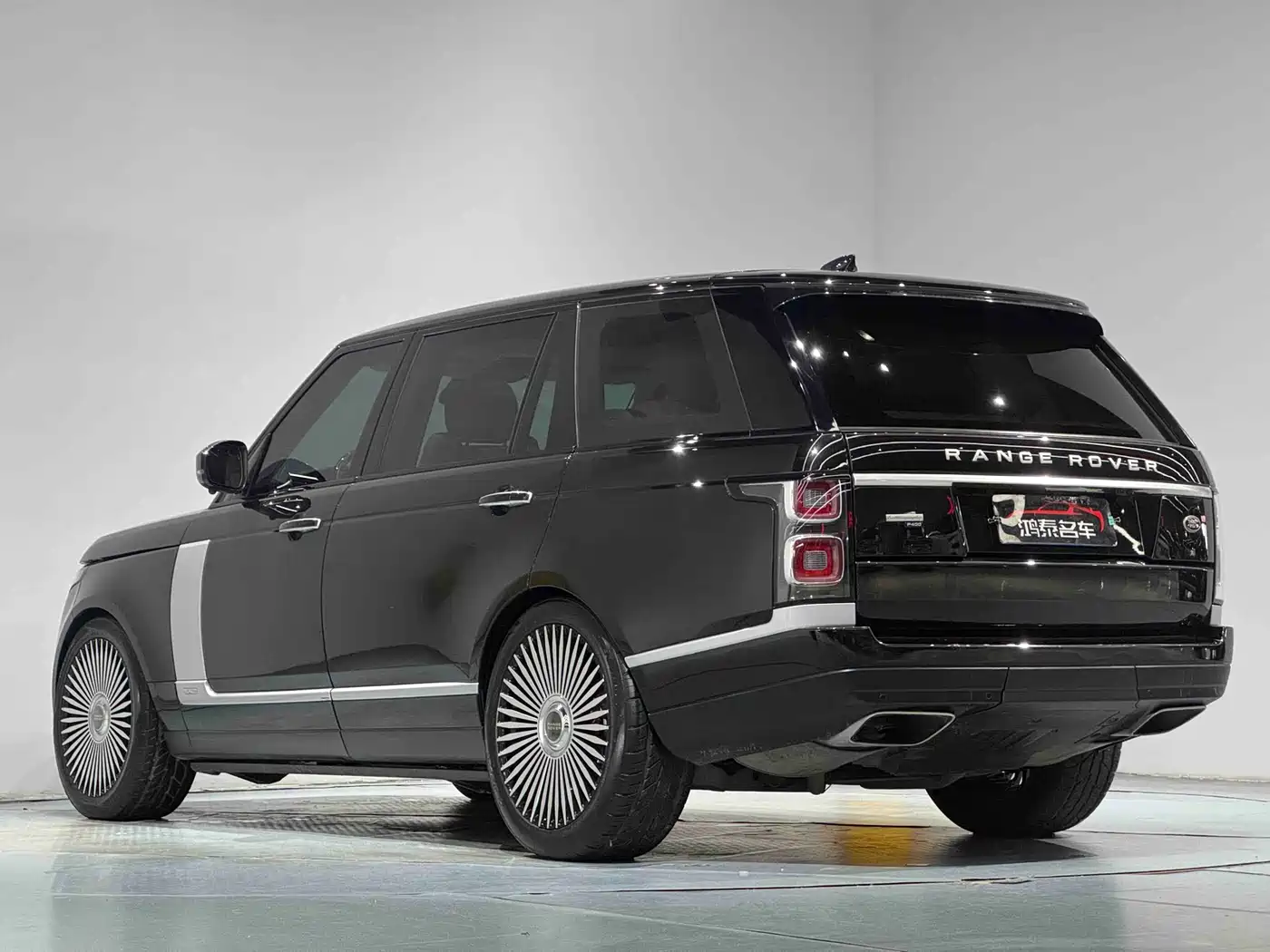 Land Rover Range Rover 2016 3.0 SC V6 Vogue LWB фото 20