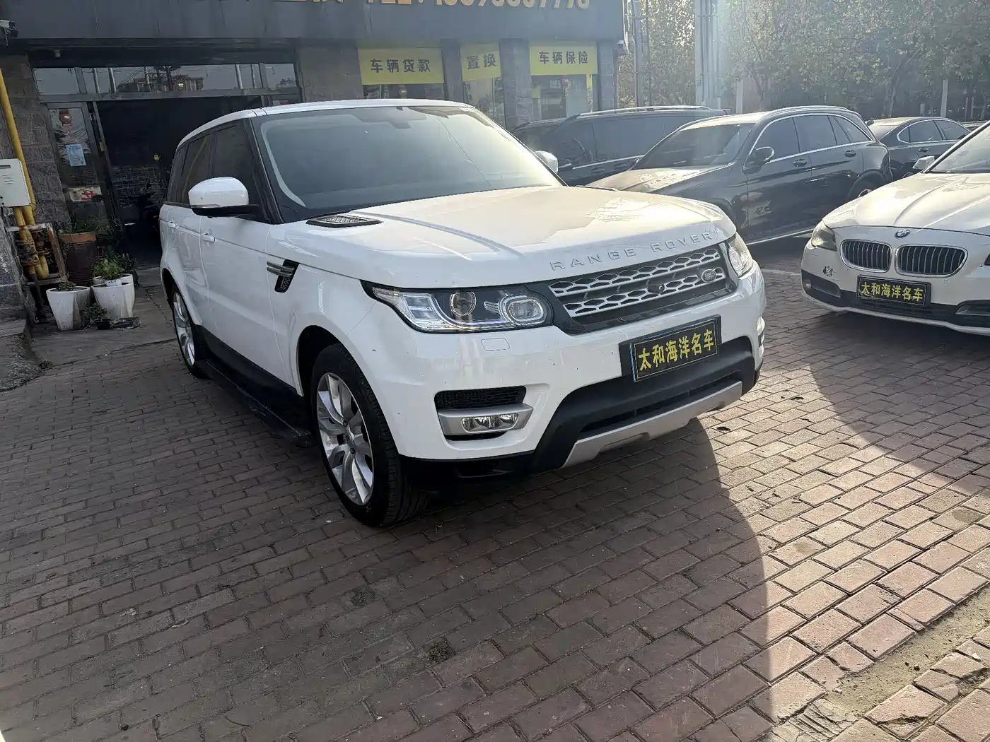 Land Rover Range Rover Sport 2015 3.0 SDV6 HSE фото 2