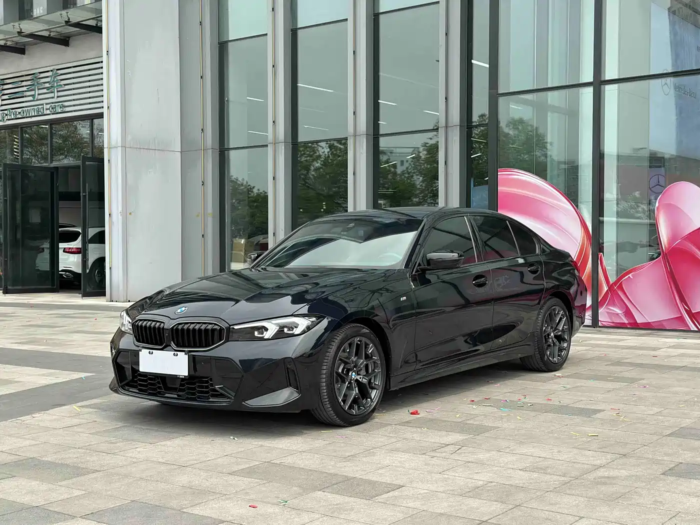 BMW 3 Series 2025 330i M Sport Night Edition