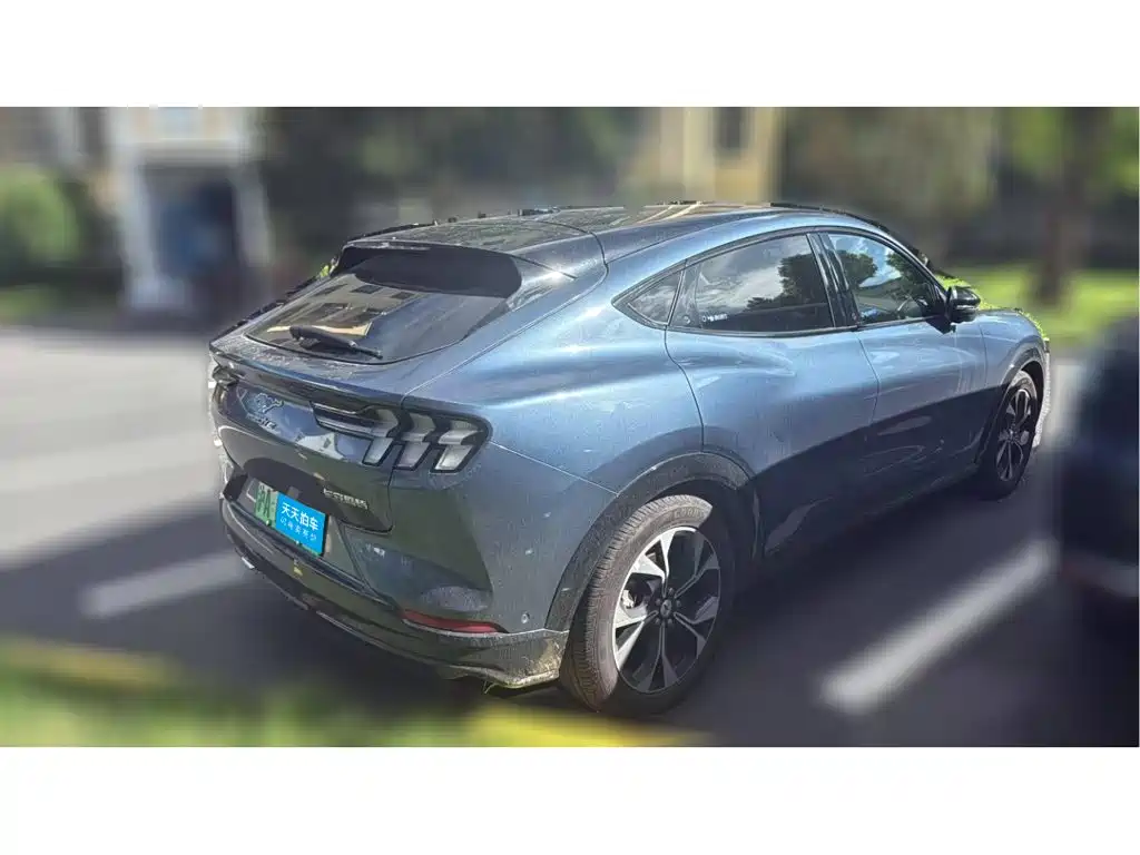 Ford Mustang Mach-E 2023 2021 Boundless RWD Luxury (Long Range)