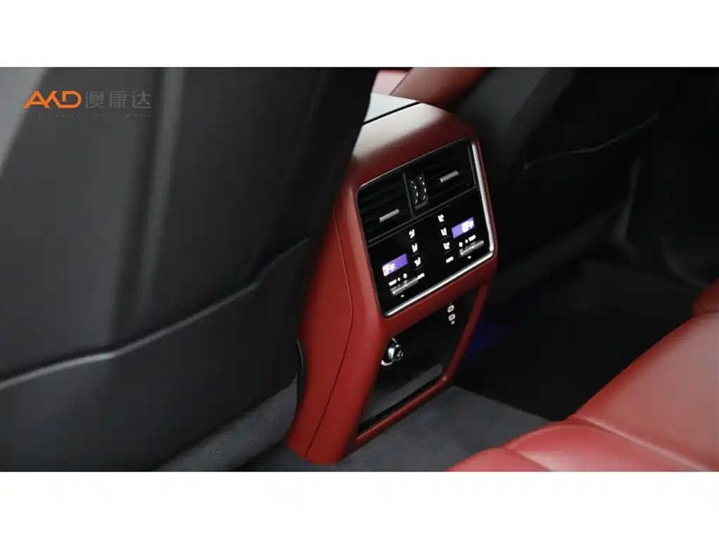 Porsche Cayenne New Energy 2023 2023 Cayenne E-Hybrid 2.0T Platinum Edition