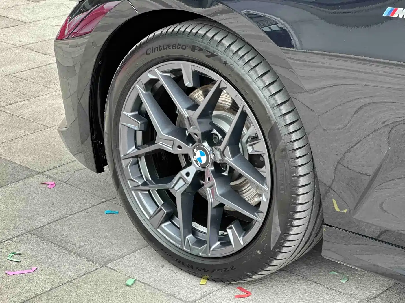 BMW 3 Series 2025 330i M Sport Night Edition фото 12