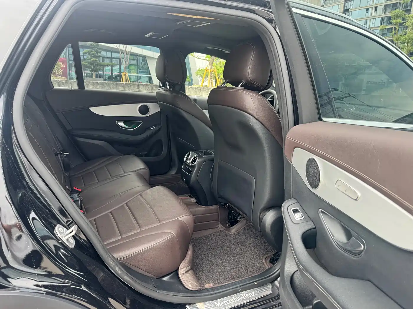 Mercedes-Benz GLC 2022 Facelift II GLC 260 L 4MATIC Sport Model фото 9