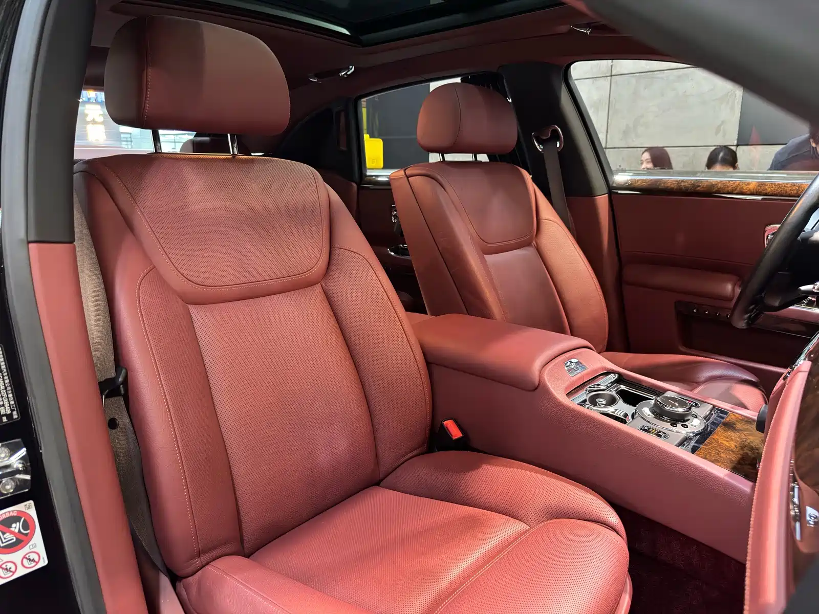 Фото 24 - Rolls-Royce Ghost
