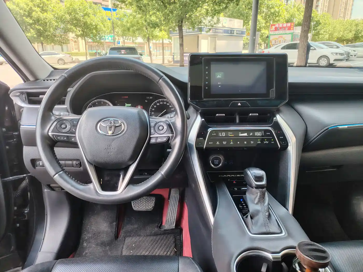 Toyota Lingfang HARRIER 2022 2.0L CVT 2WD Luxury Edition фото 10