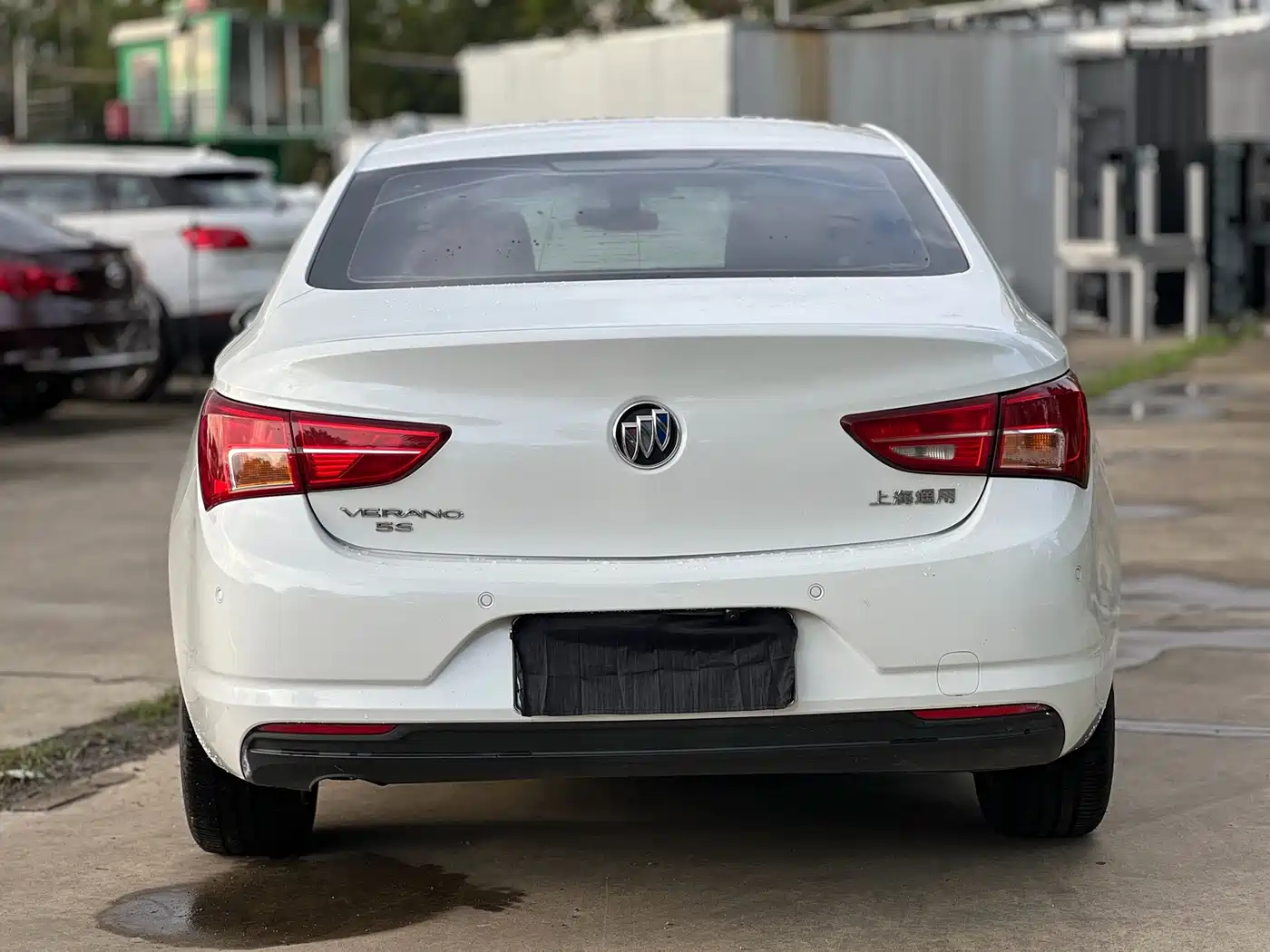Фото 9 - Buick Verano