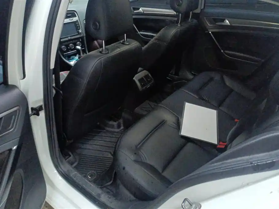 Volkswagen Golf 2014 1.4TSI Automatic Comfort фото 11