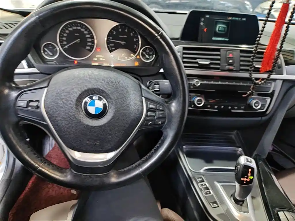 BMW 3 Series 2018 320Li Fashion Style фото 6