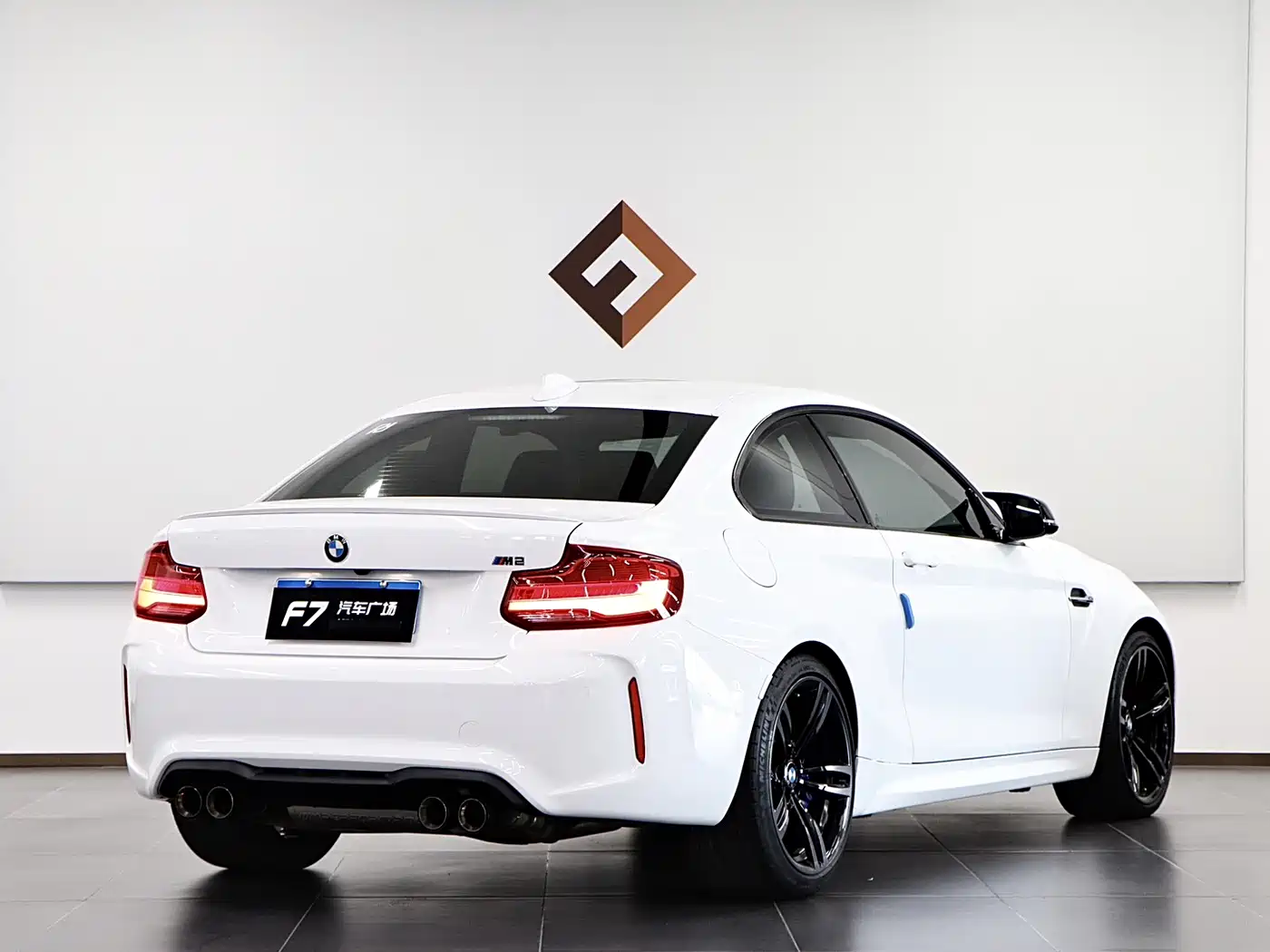 BMW M2 2018 M2 фото 6