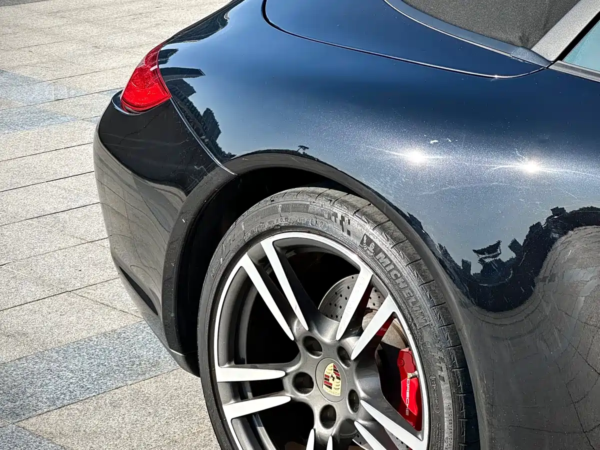 Porsche 911 2010 Carrera 4S Cabriolet 3.8L фото 22
