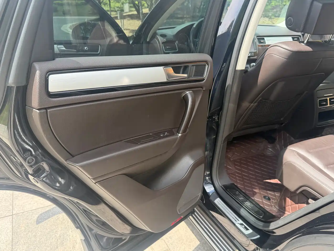Volkswagen Touareg 2018 3.0TSI Glory Collector's Edition фото 7