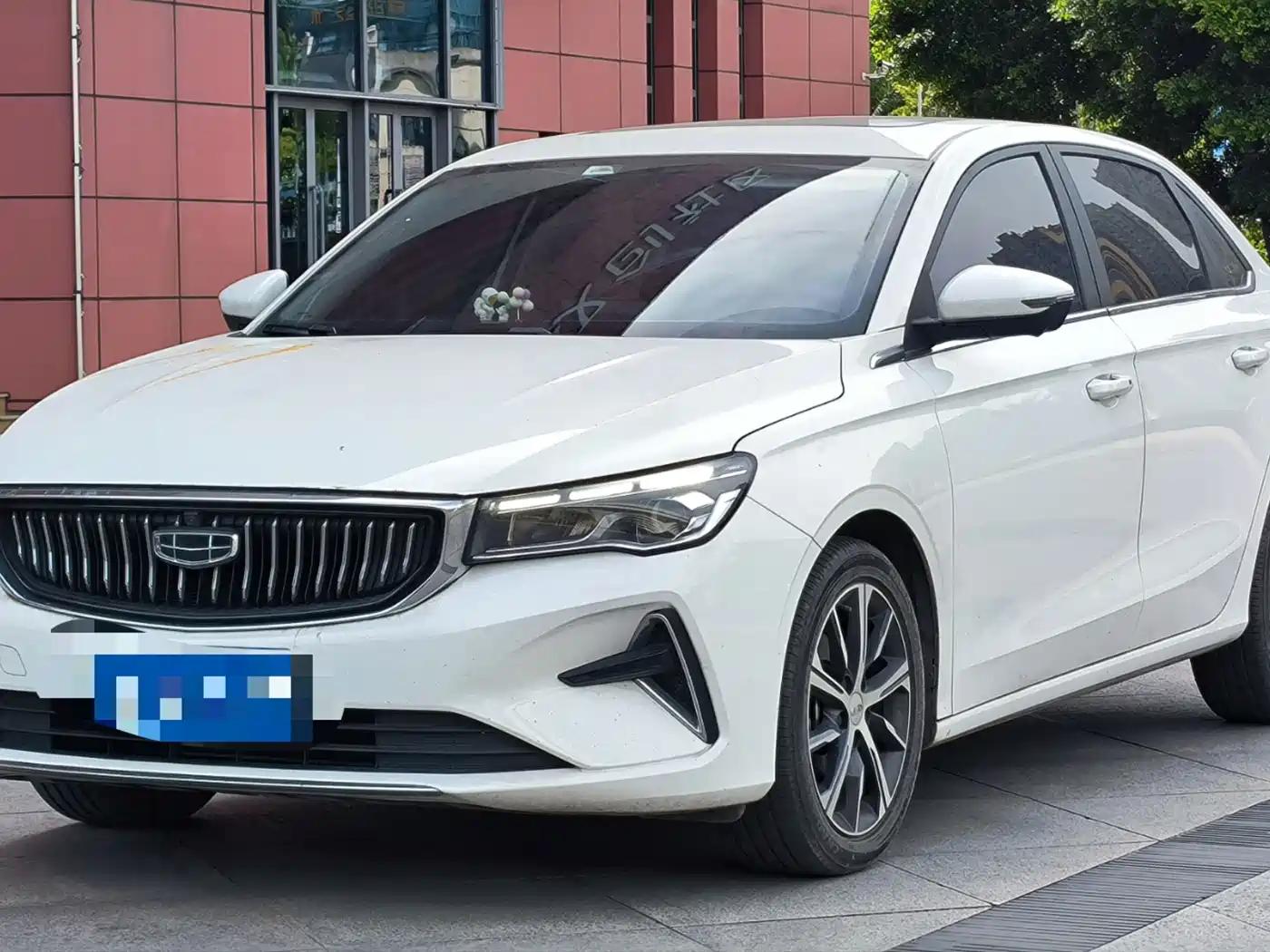 GEELY EMGRAND