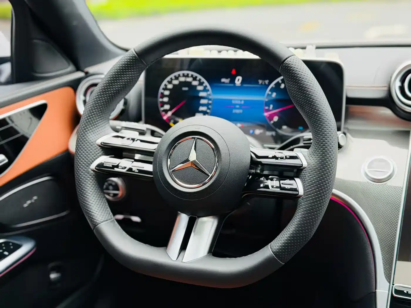 Mercedes-Benz C-Class 2023 C 200 L Sport фото 4