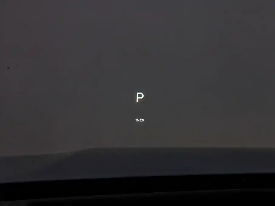 صورة 31 - Li Auto L8