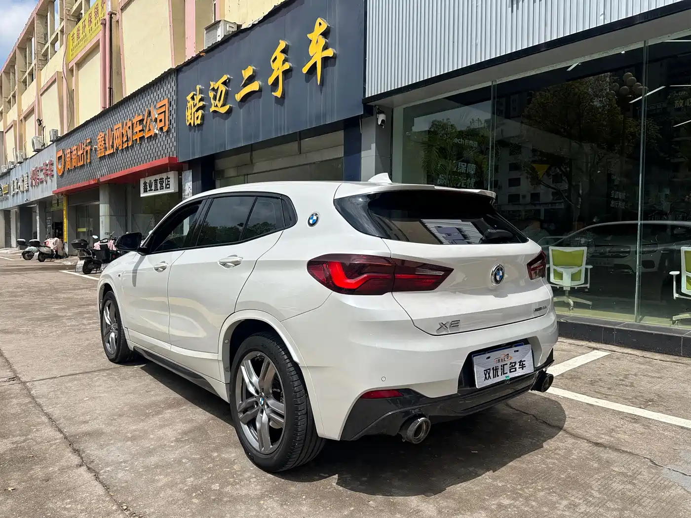 BMW X2
