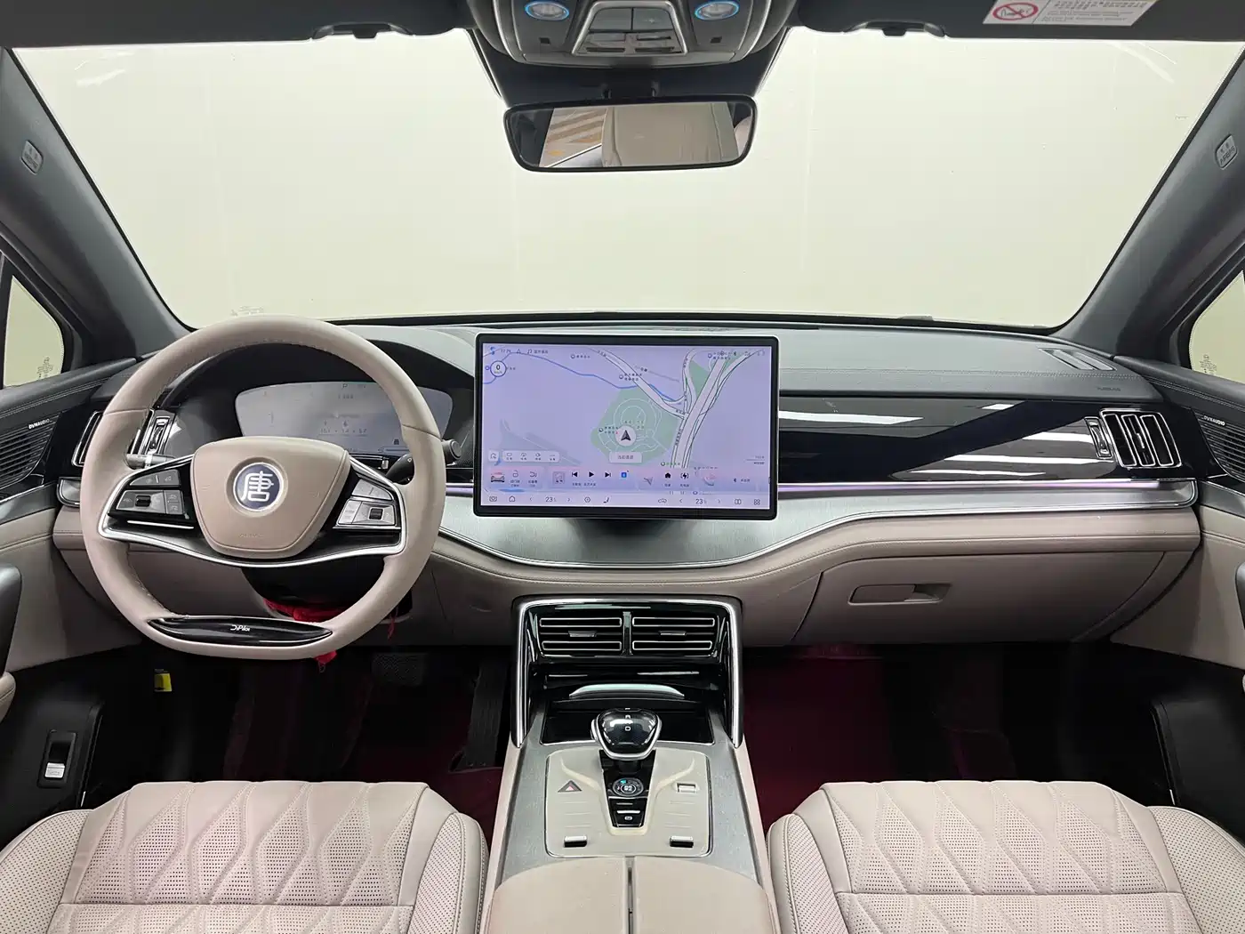 BYD Tang New Energy 2024 DM-i Honor Edition 112KM Premium фото 21