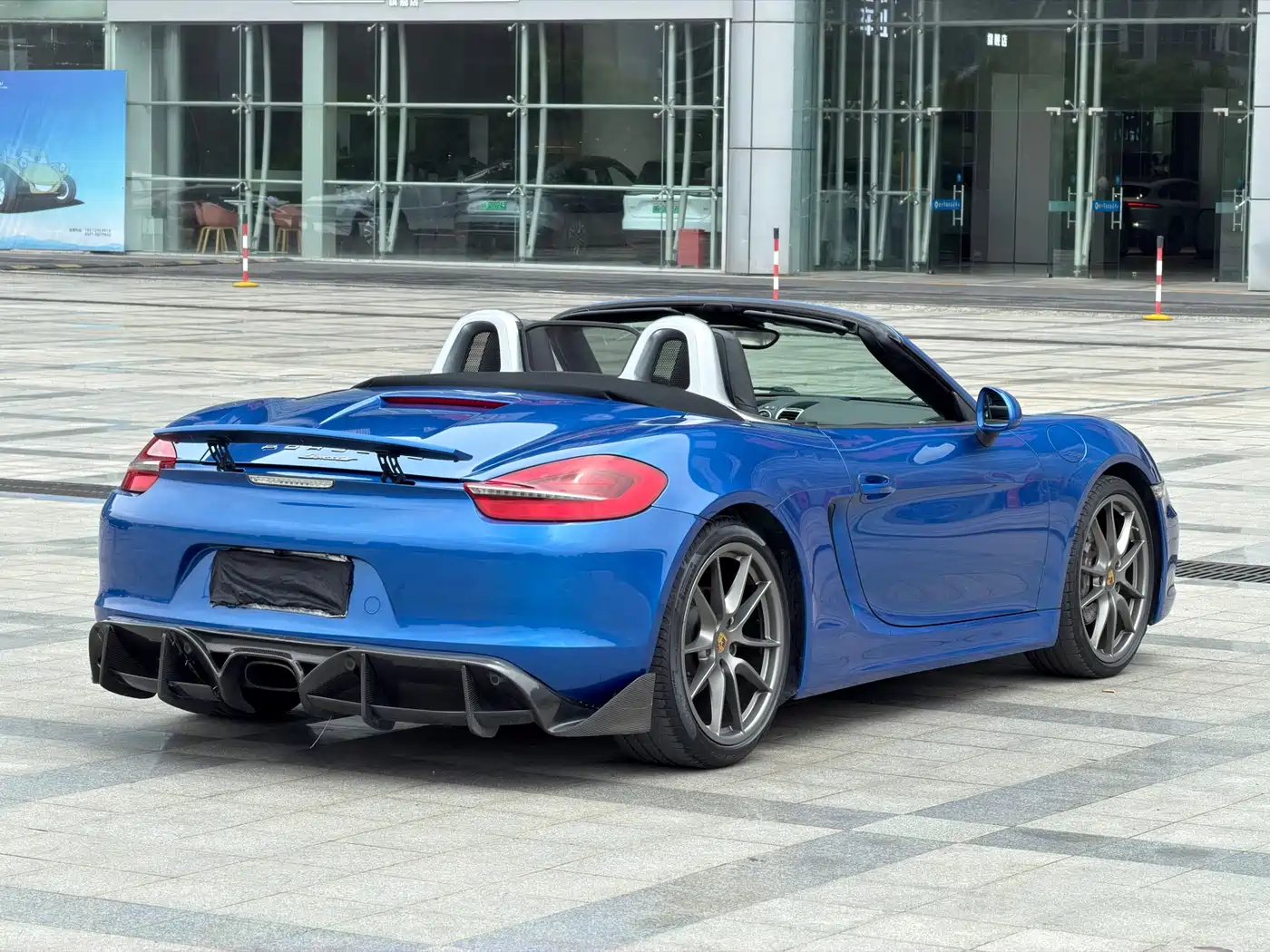 Porsche Boxster 2015 Boxster Style Edition 2.7L фото 8