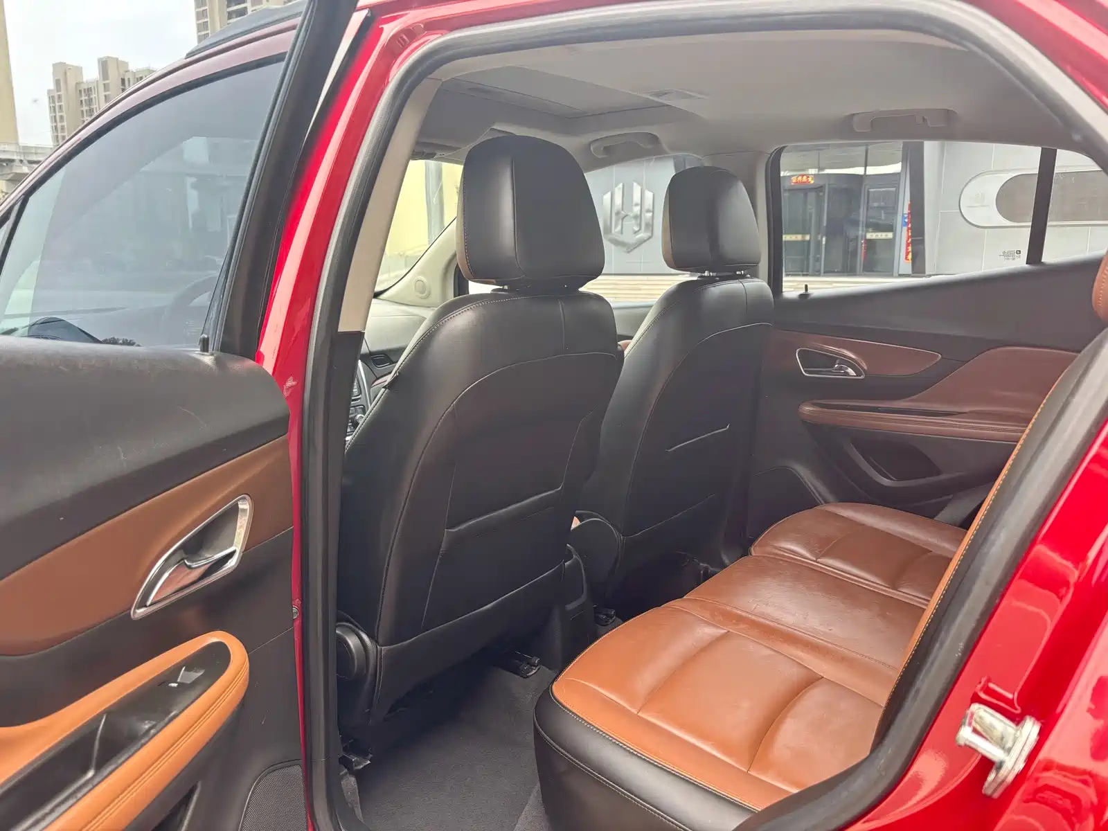 Фото 13 - Buick Encore
