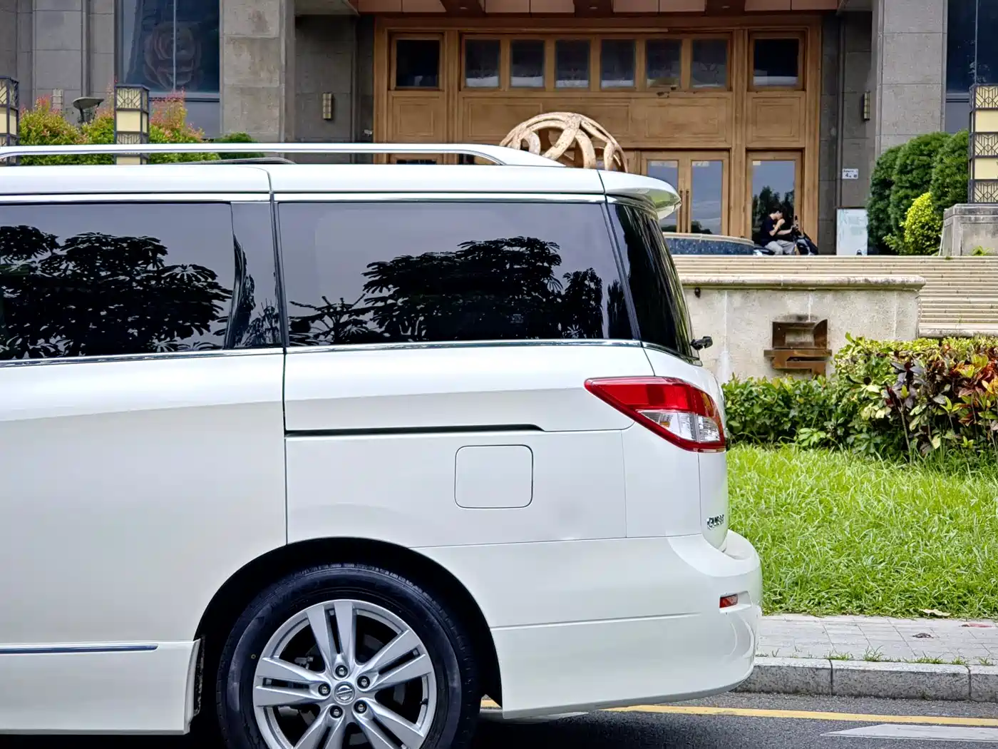 Nissan Quest 2017 2015 3.5L SL