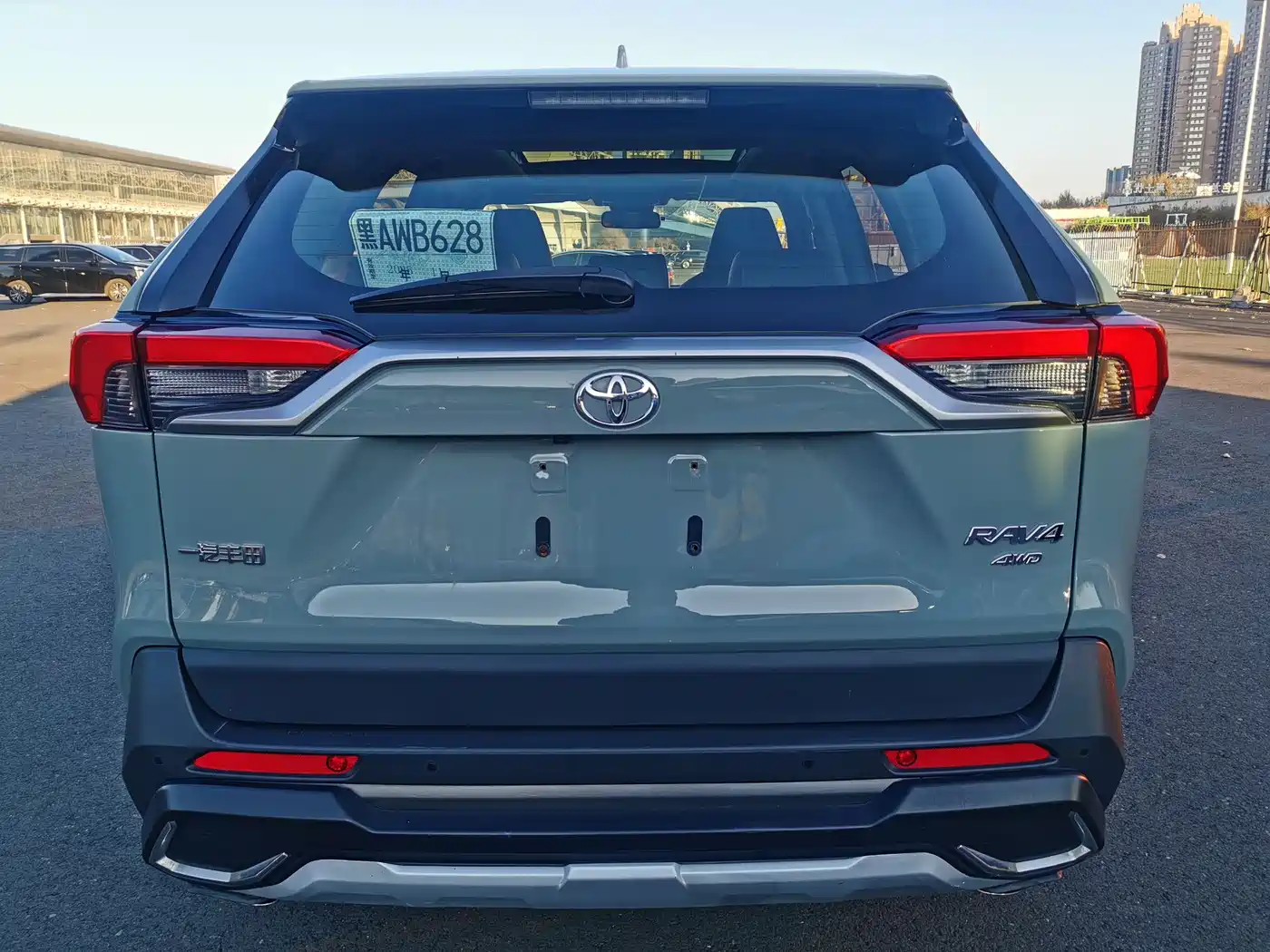 Toyota RAV4 Rongfang 2020 2.0L CVT 2WD Prestige Edition фото 5