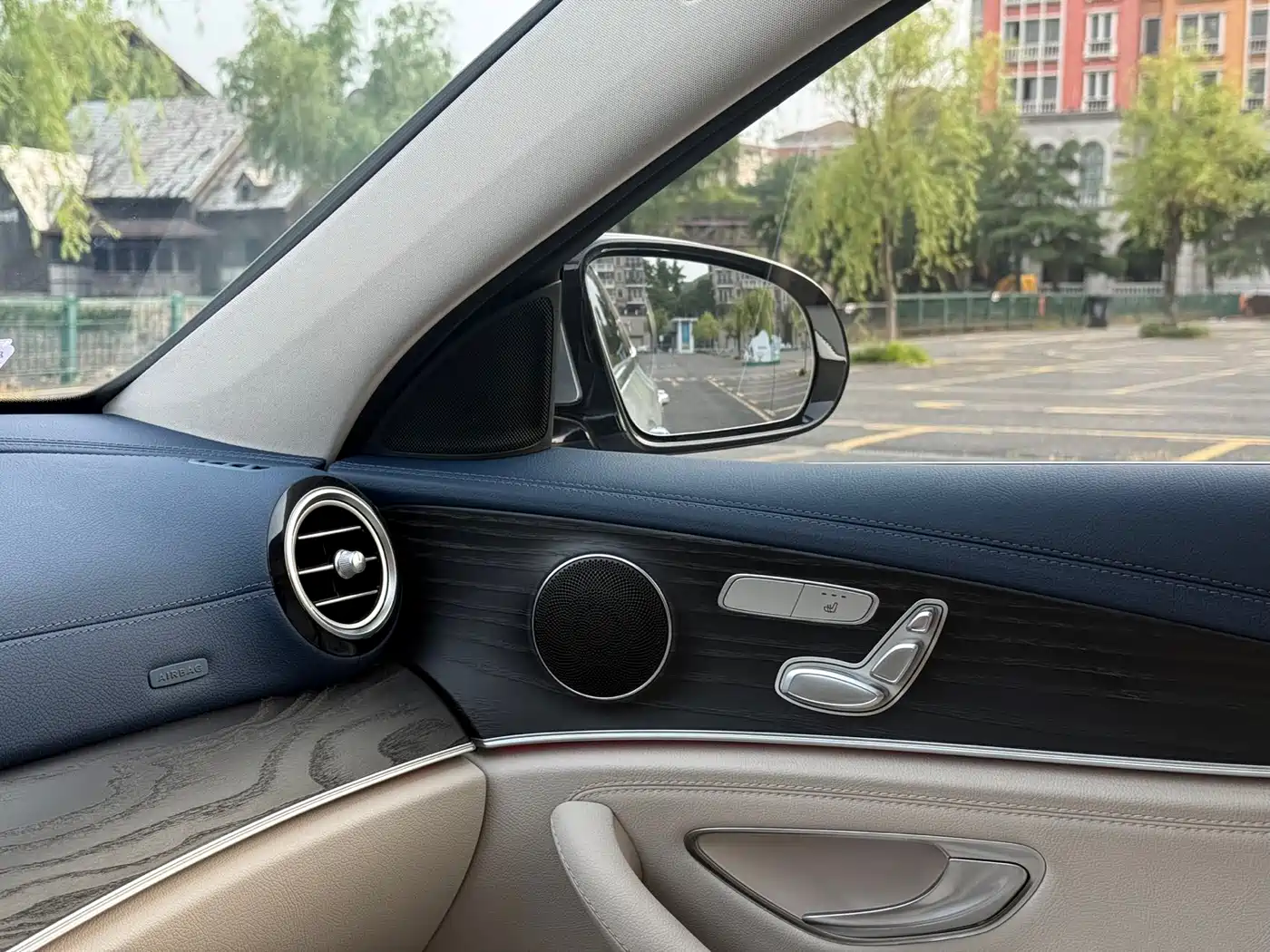 Mercedes-Benz E-Class 2022 Facelift E 300 L Sport Fashion Style фото 16