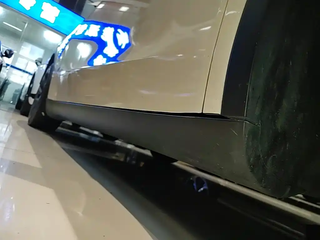 Фото 21 - Tesla Model Y