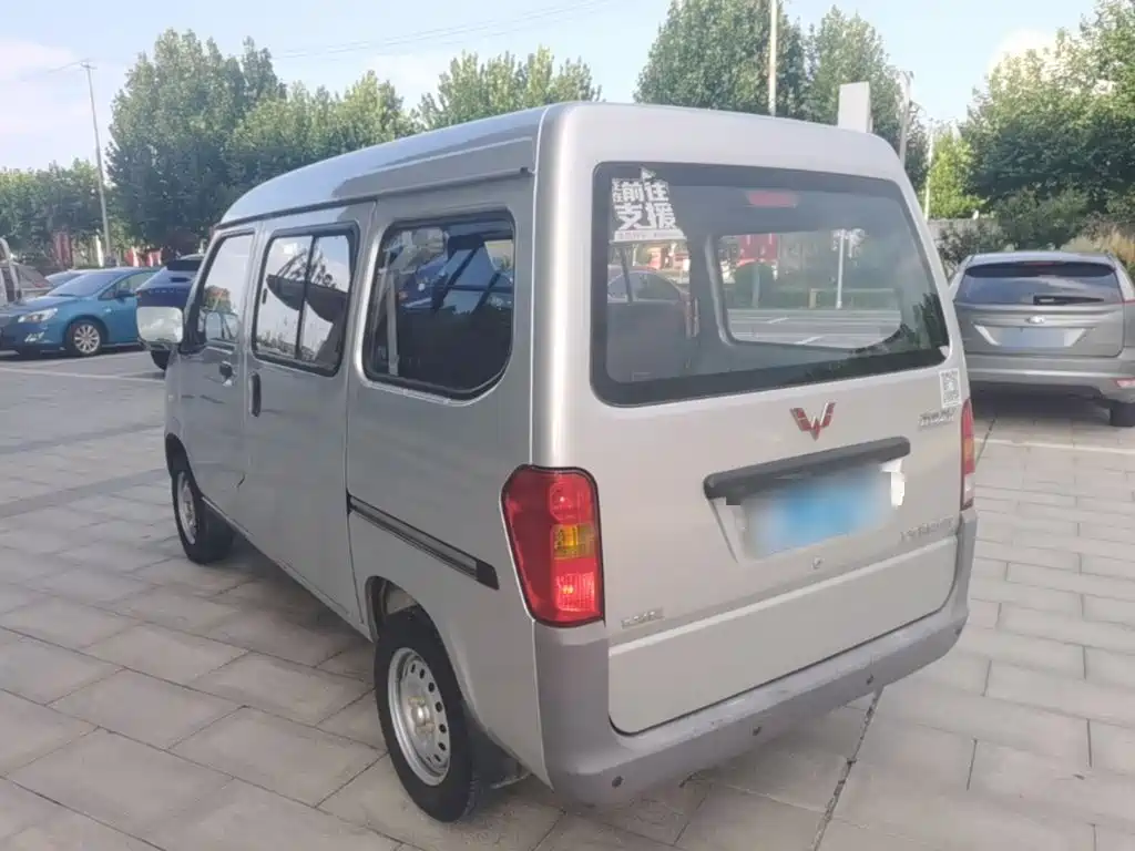 Wuling Motors Wuling Zhiguang 2021 2020 1.2L Utility China VI LSI