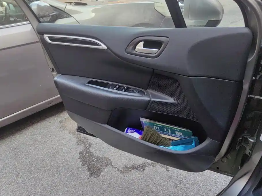 Photo 7 - Citroën C4L