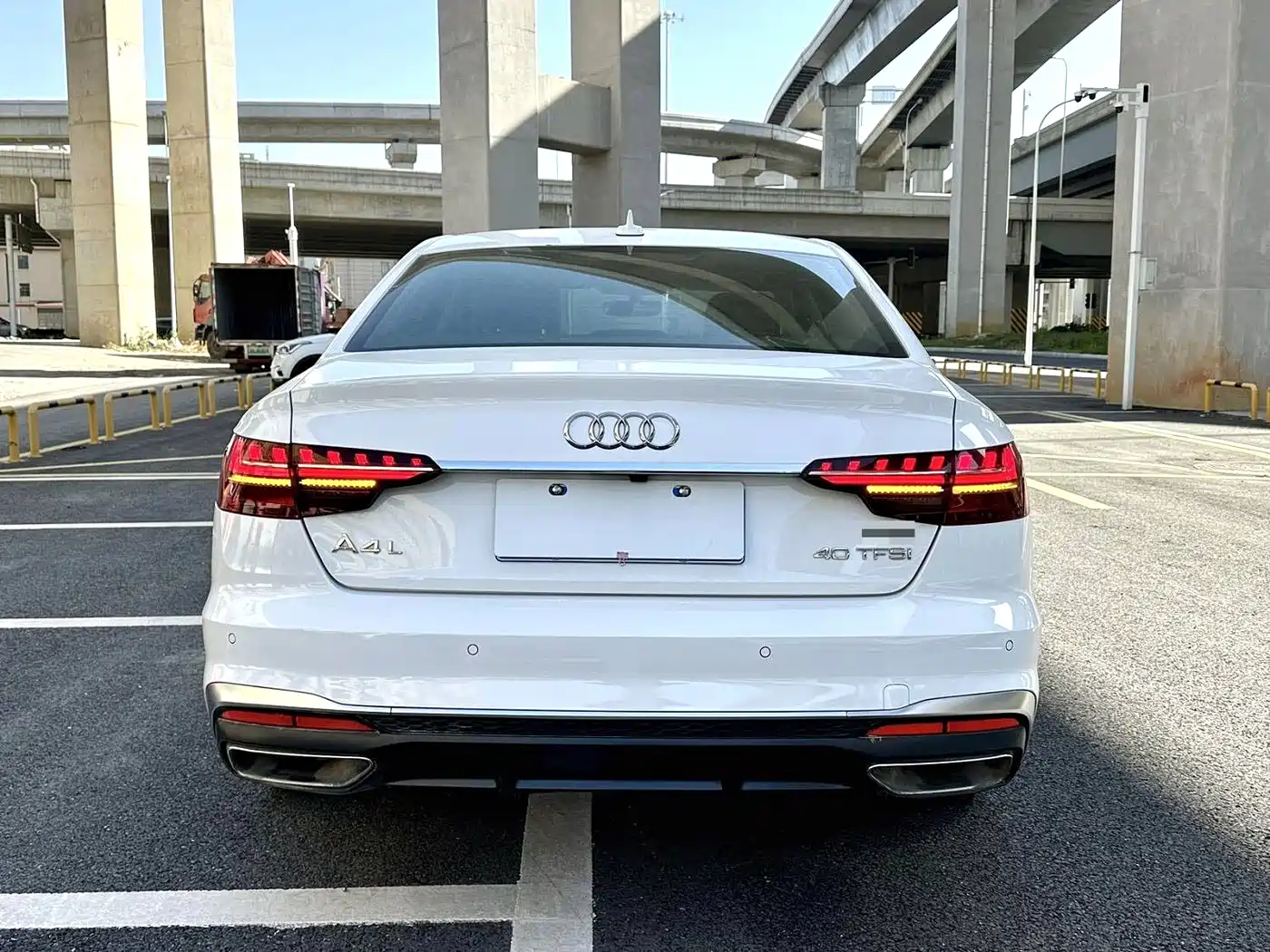 Audi A4L 2020 40 TFSI Fashion Dynamic Edition фото 2