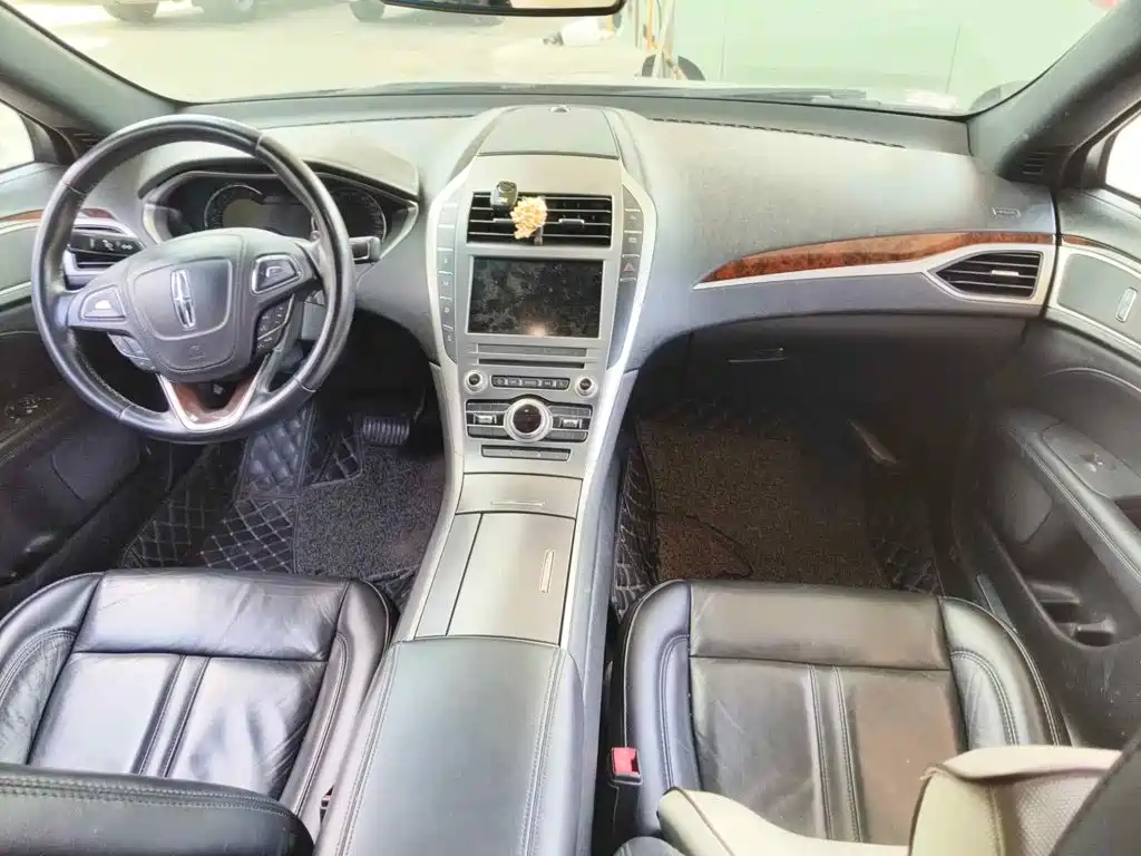 Lincoln MKZ 2018 2018 2.0T Premium Edition