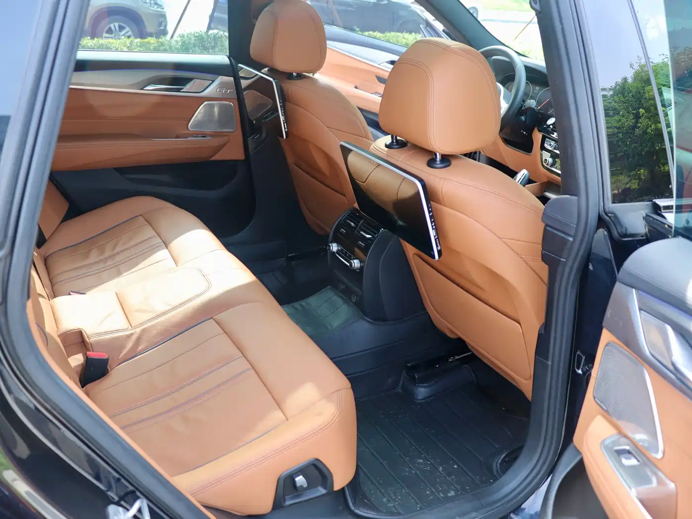 BMW 6 Series GT 2019 630i M Sport Package фото 11
