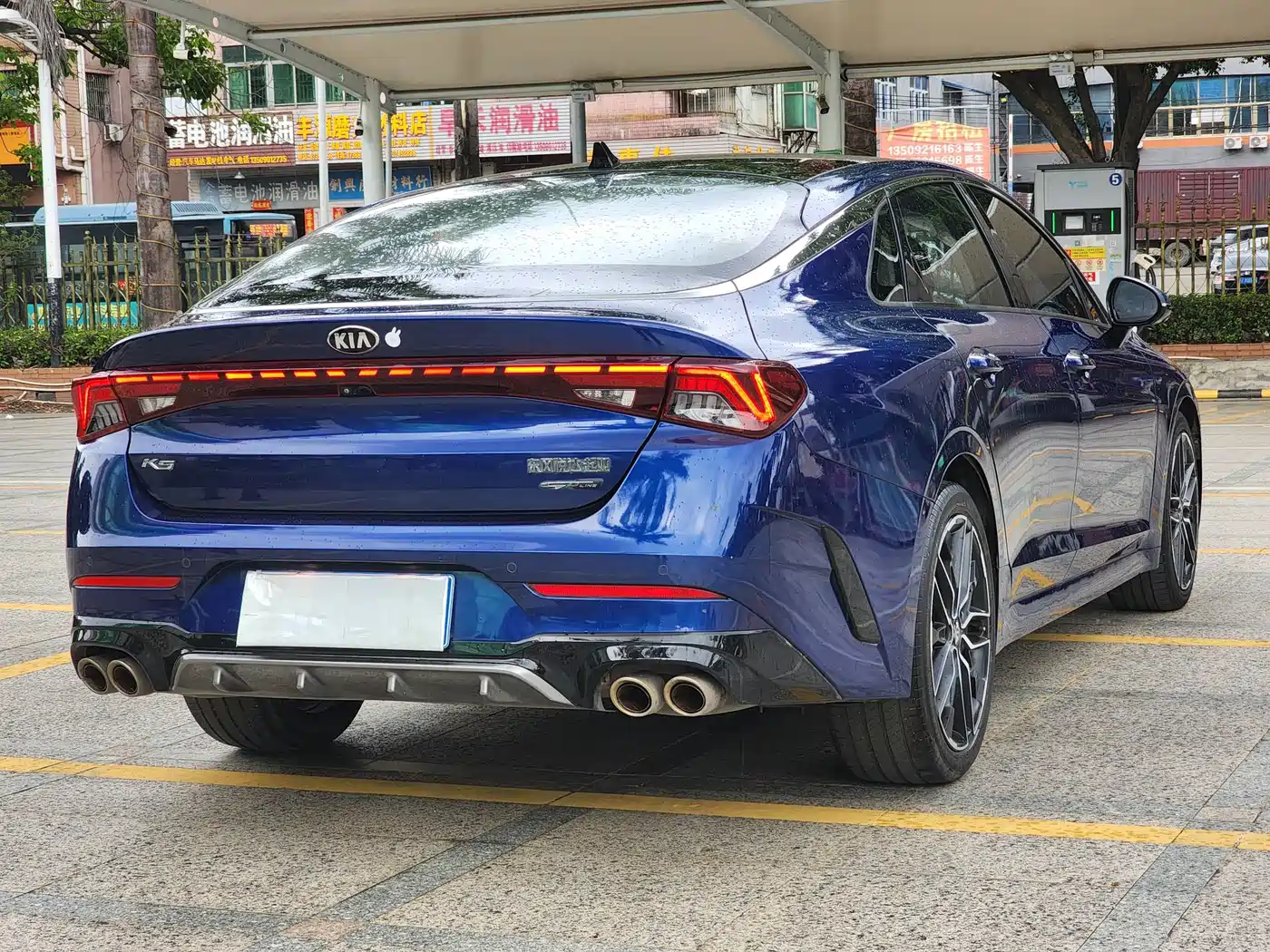 Photo 5 - Kia K5
